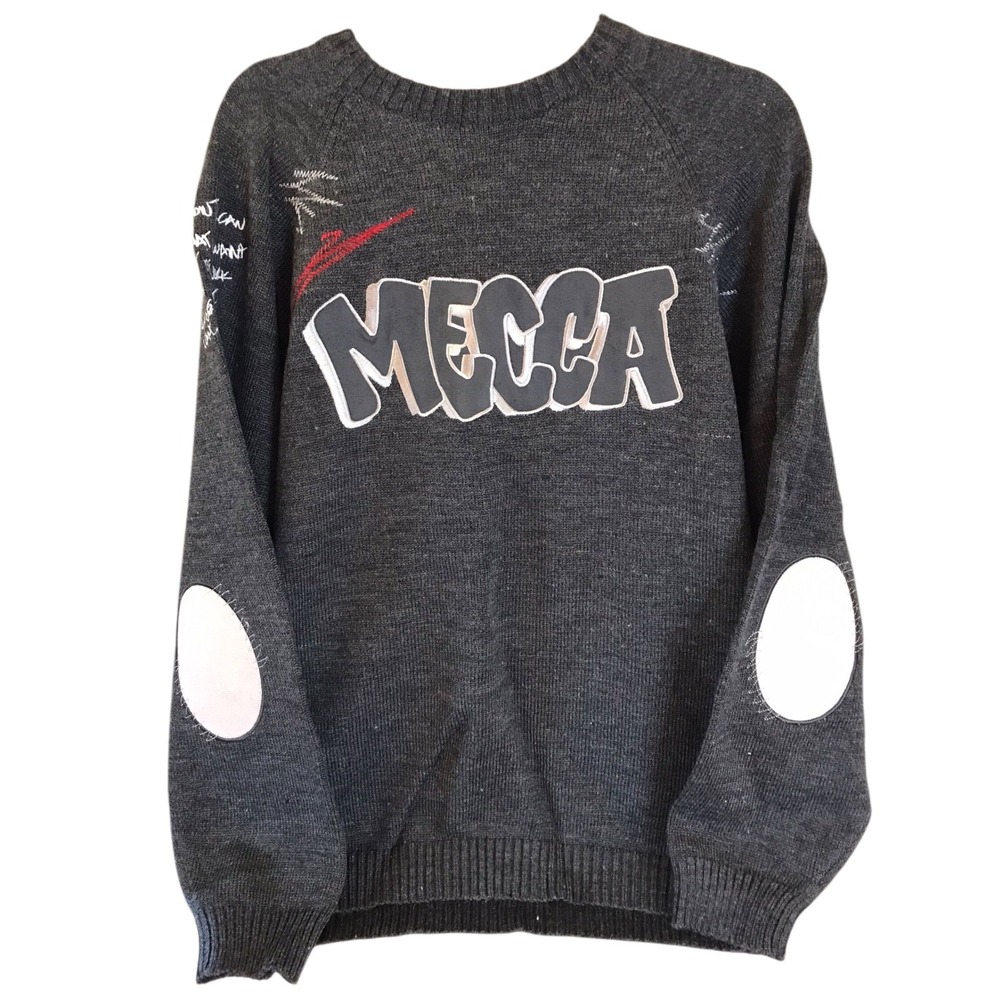 10th Anniv Mecca Sweater Men's Size Blk Gray Long Sleeve Free Beanie Y2K M 10-12